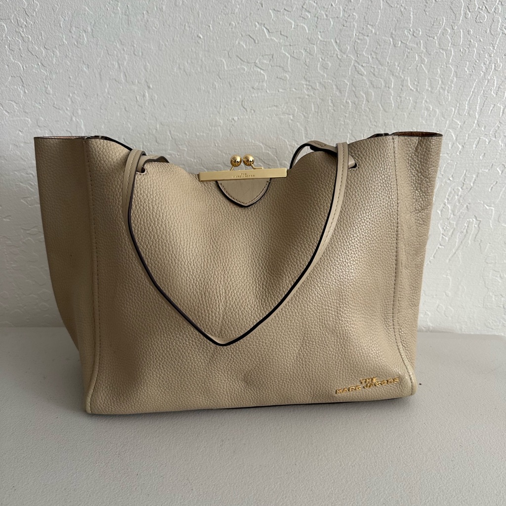 Marc Jacobs The Kiss Lock Tote Bag